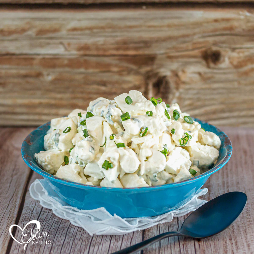 Kukkakaali-coleslaw