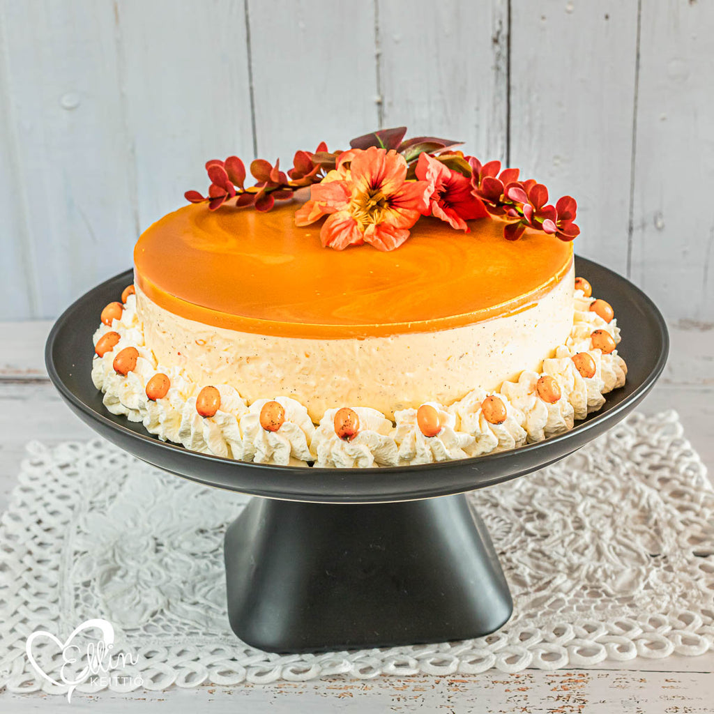 Upea tyrnijuustokakku