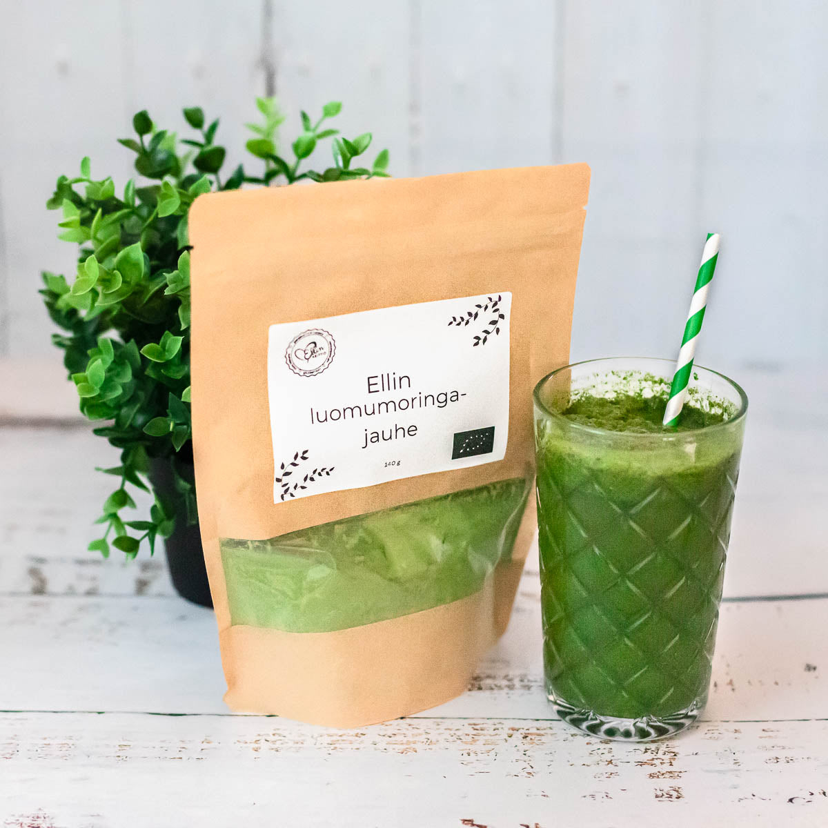 Se on moro, moringa! Uusi Ellin keittiön tuote: luomumoringajauhe